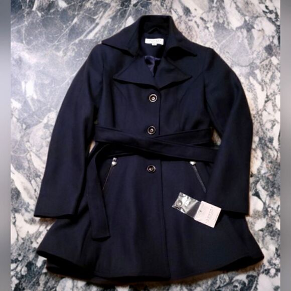 NWT Laundry by Shelli SegalDouble-Breasted Skirted Peacoat